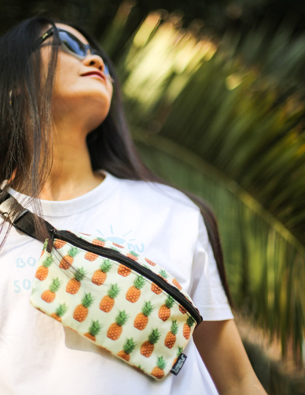 83117: FYDELITY- Ultra-Slim Fanny Pack: Pineapple